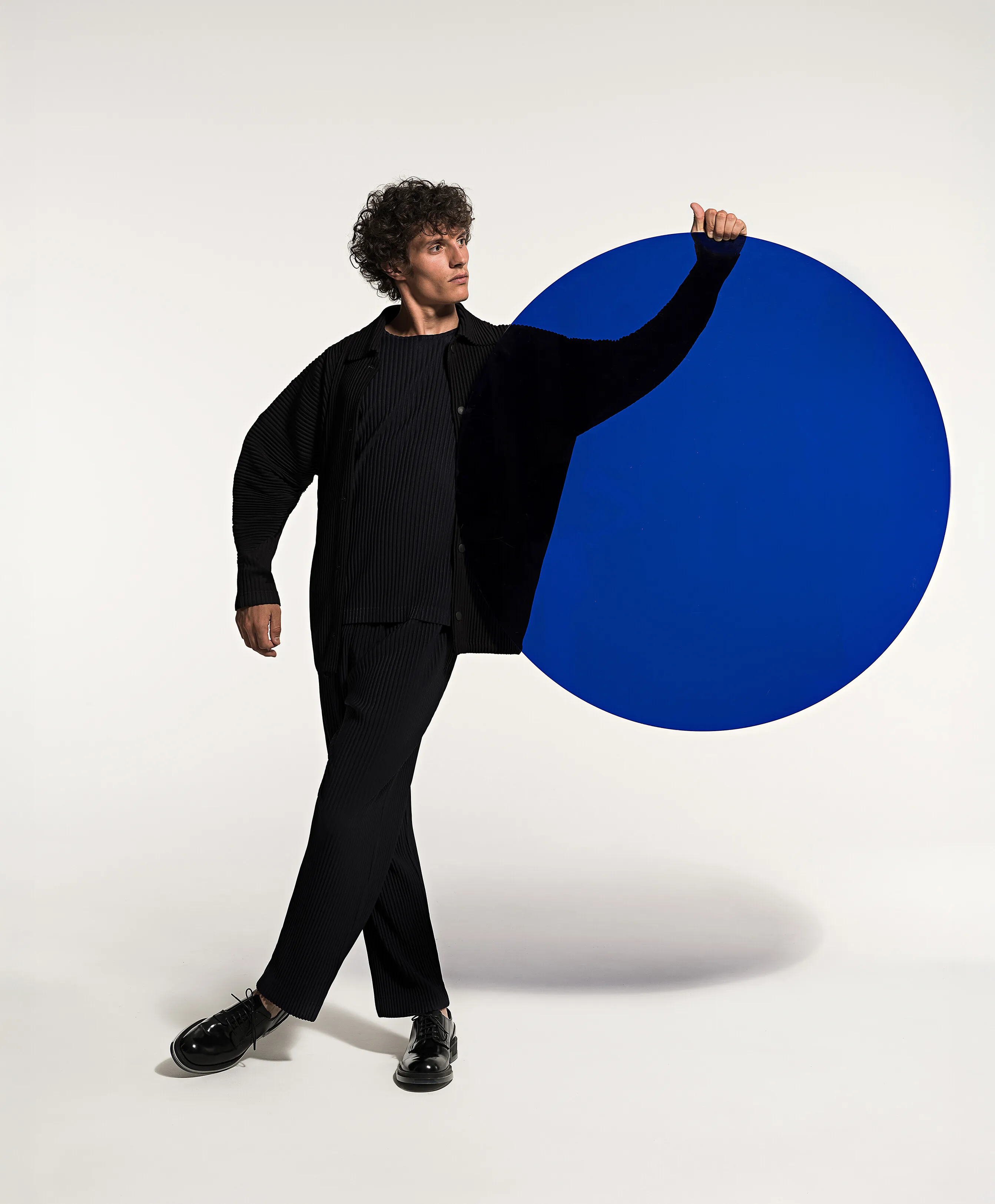 2025_BONGENIE_LOOK_MEN_1_075_B_low res height ext